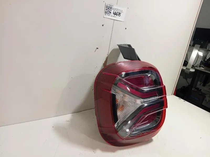 Fanale POST SX 265558514R Dacia Duster II 2018