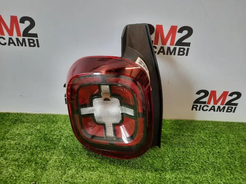 Fanale POST SX 265558217R Dacia Duster II 2018