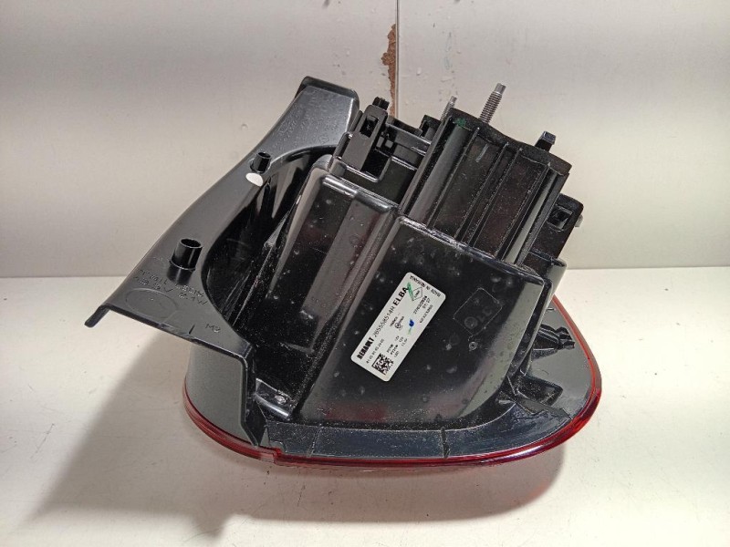 Fanale POST SX 265558514R Dacia Duster II 2021