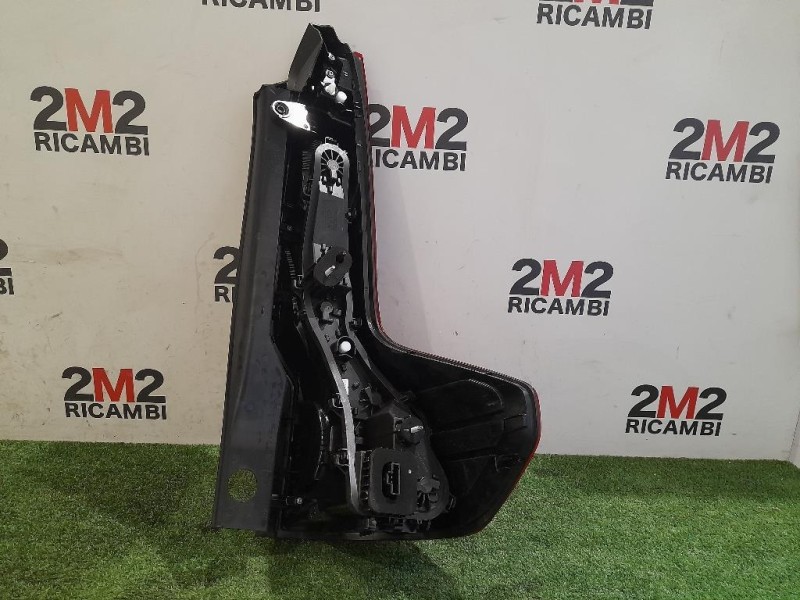 Fanale POST SX 265557211R Dacia Jogger 2022