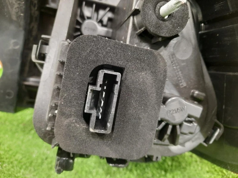 Fanale POST SX 265555195R Dacia Jogger 2022