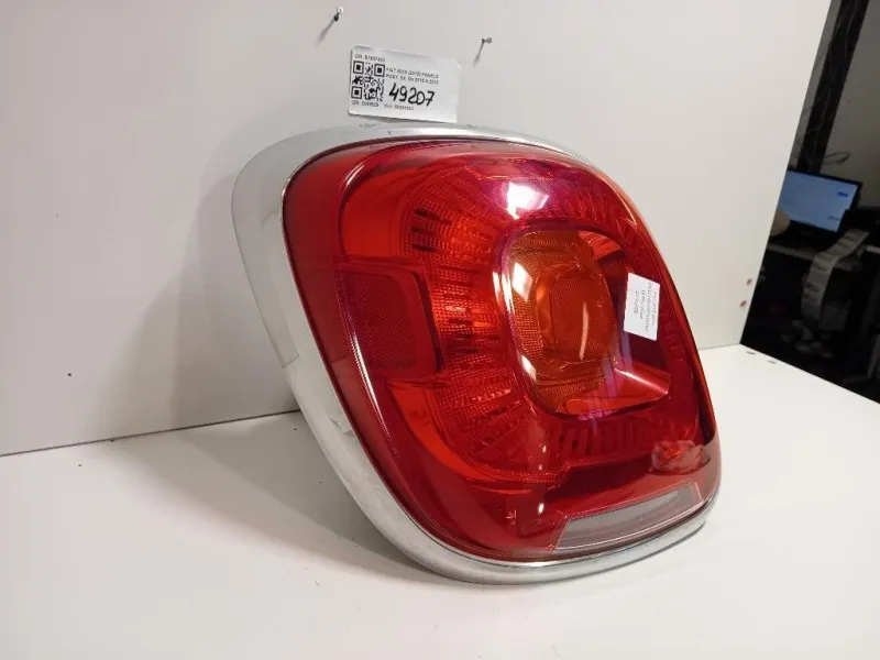 Fanale POST SX 51937403 Fiat 500X 2015