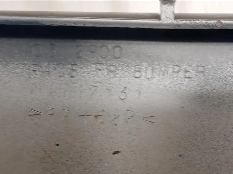 Paraurti ANT MR508164 Mitsubishi Pajero III 2000