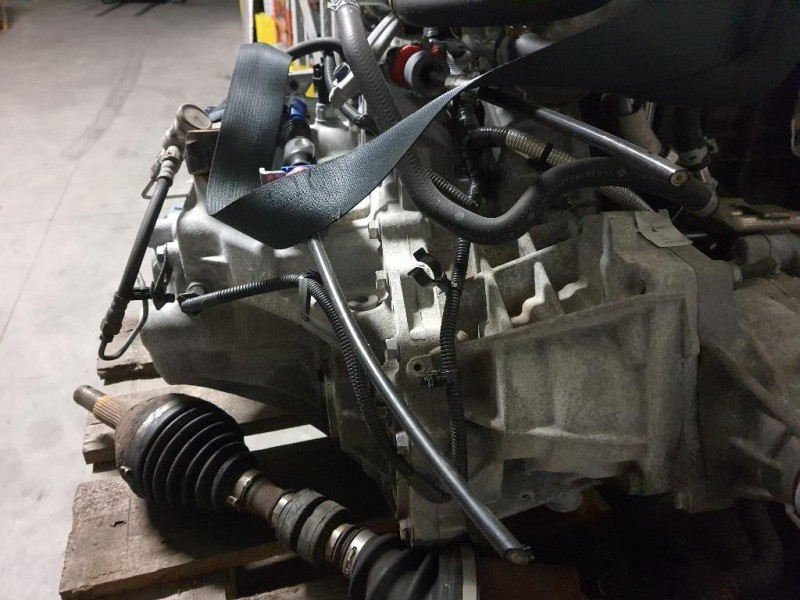 Cambio 32010JG76E Nissan X-trail III 2011