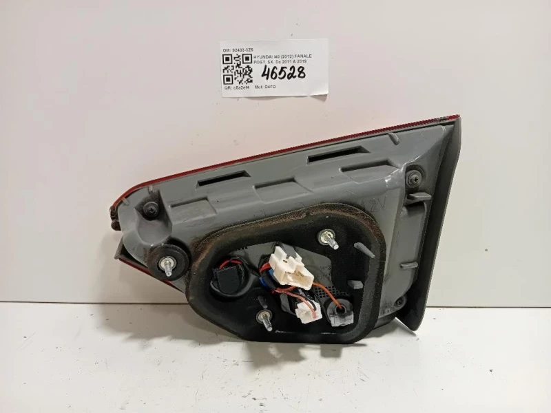 Fanale POST SX 92403-3Z5 Hyundai I40 2012