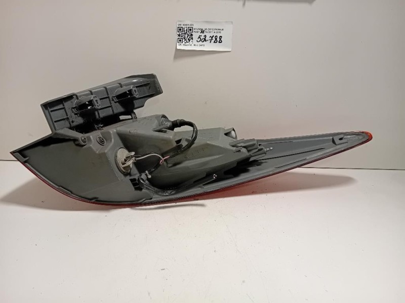 Fanale POST SX 92401-3Z0 Hyundai I40 2012