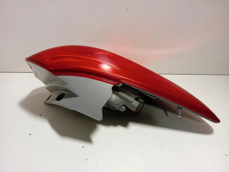 Fanale POST SX 92401-1K0 Hyundai IX20 2015