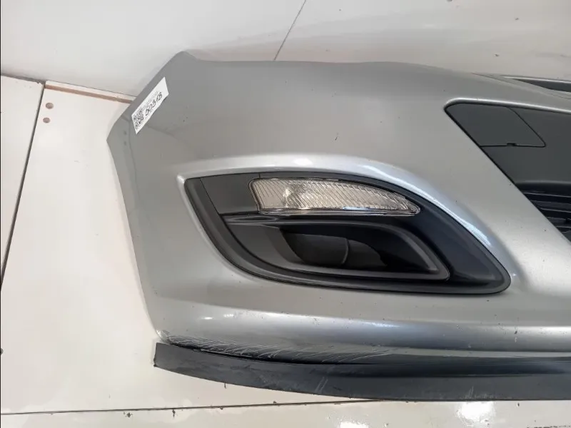 Paraurti ANT 13368660 Opel Astra J 2012