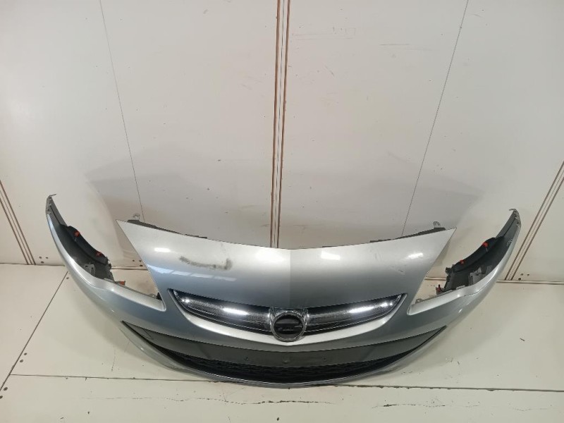 Paraurti ANT 13368660 Opel Astra J 2012