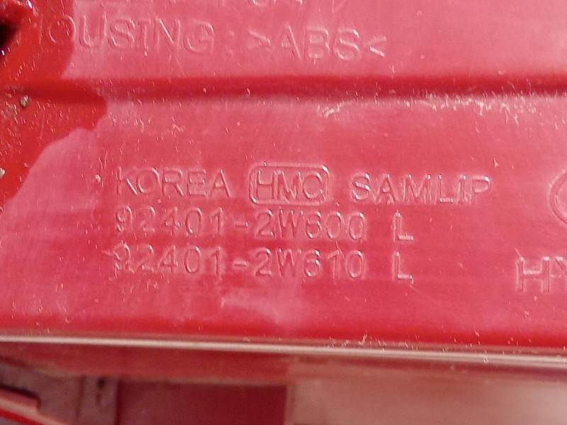 Fanale POST SX 92401-2W600 Hyundai Santa FÉ IV 2015