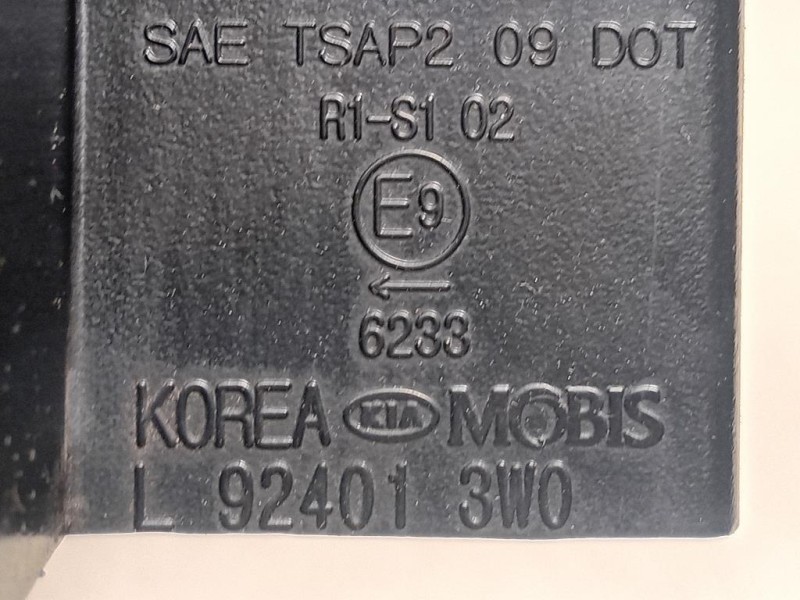 Fanale POST SX 92401-3W0 Kia Sportage III 2010