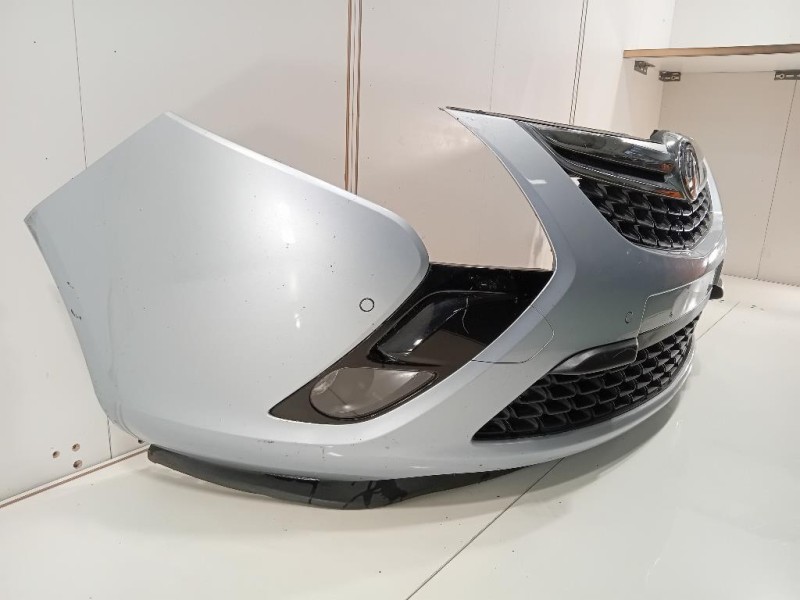 Paraurti ANT 13300485 Opel Zafira C 2012