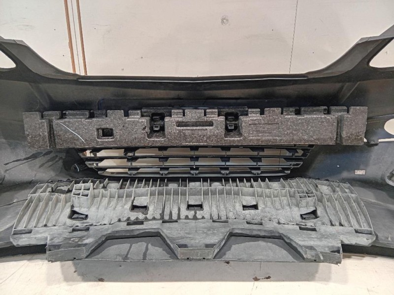 Paraurti ANT 101379130 Opel Zafira C 2012