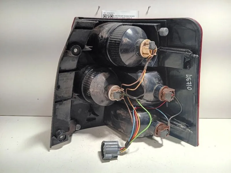 Fanale POST SX XFB000672 Land Rover Range Rover Sport I 2005