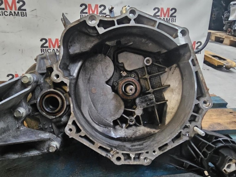 Cambio A17DTJ 55584337 Opel Astra J 2010