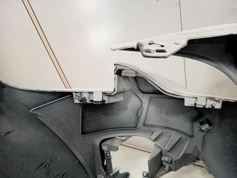 Paraurti ANT 9815499077 Peugeot 3008 II 2016