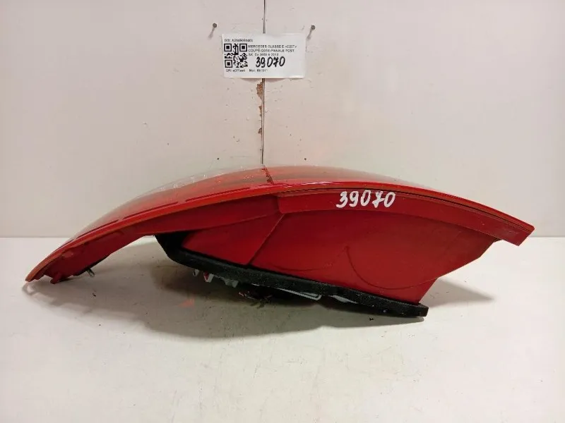 Fanale POST SX A2049060403 Mercedes Classe E C207 Coupé 2010