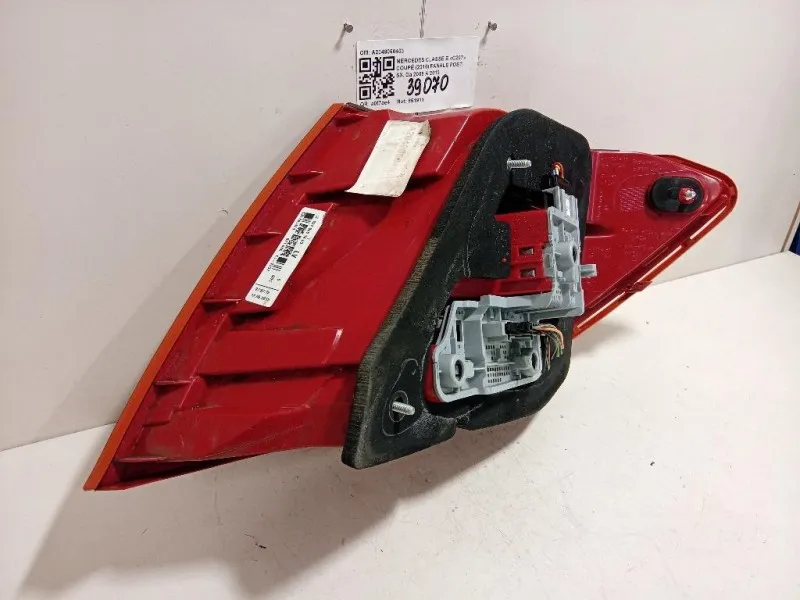 Fanale POST SX A2049060403 Mercedes Classe E C207 Coupé 2010