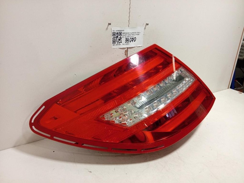 Fanale POST SX A2049060403 Mercedes Classe E C207 Coupé 2010