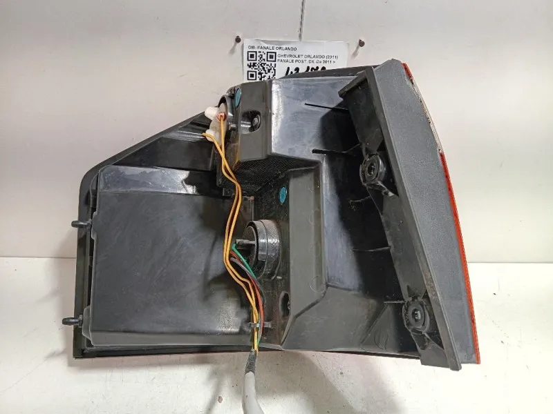 Fanale POST DX FANALE ORLANDO Chevrolet Orlando 2011