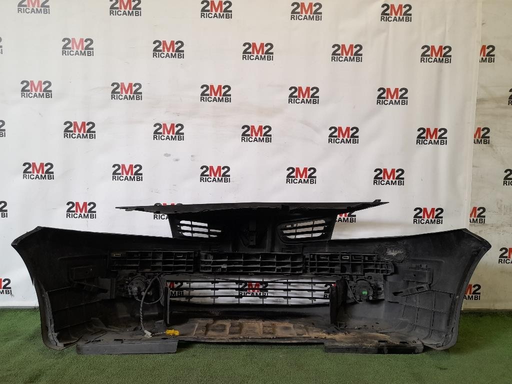 Paraurti ANT 7701478857 Renault Mégane II 2003