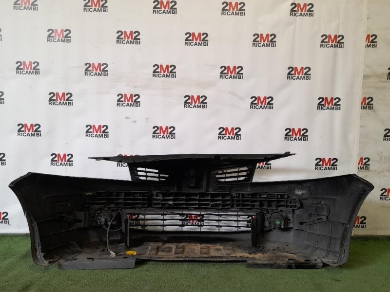Paraurti ANT 7701478857 Renault Mégane II 2003