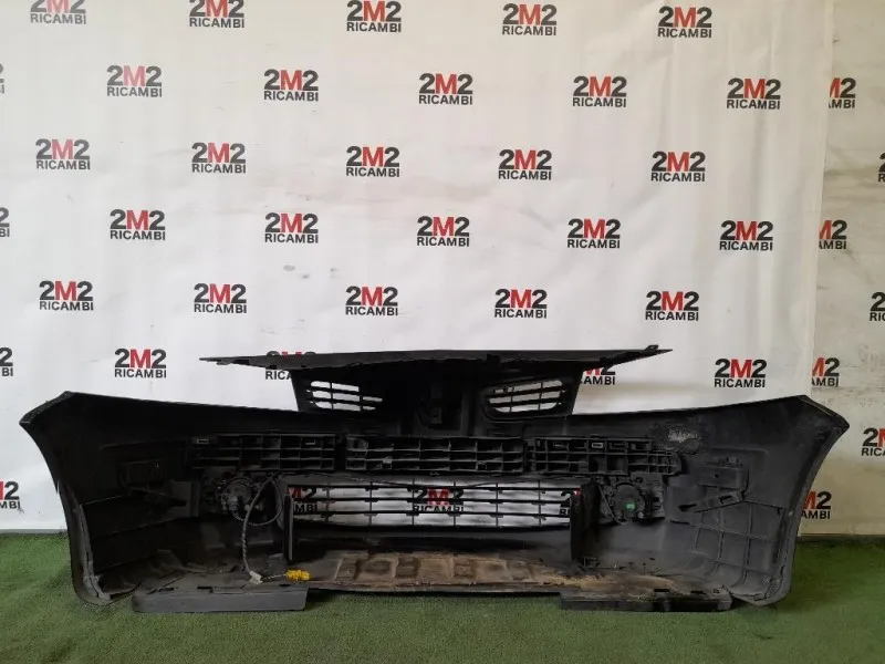 Paraurti ANT 7701478857 Renault Mégane II 2003