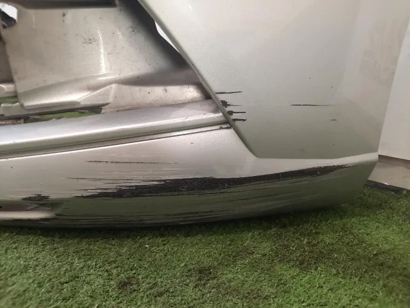 Paraurti ANT 620225094R Renault Mégane IV 2016