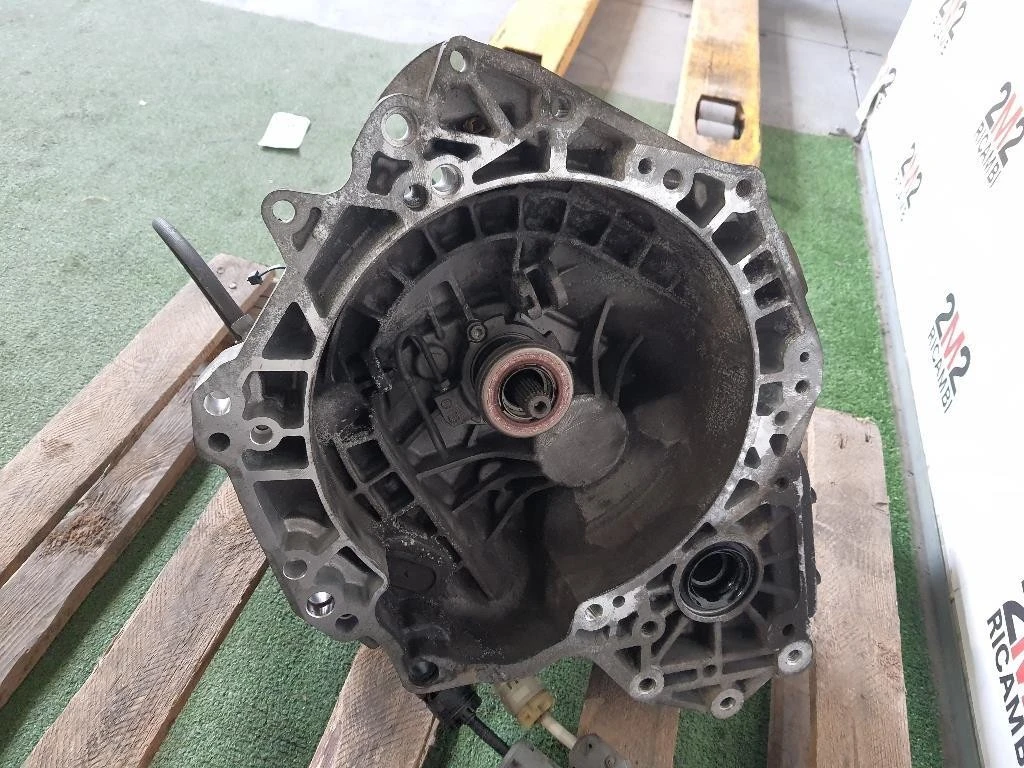 Cambio A13DTE 95 CV 24578402 Opel Astra J 2010