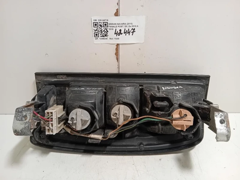 Fanale POST SX 220-24716 Nissan Navara 2010