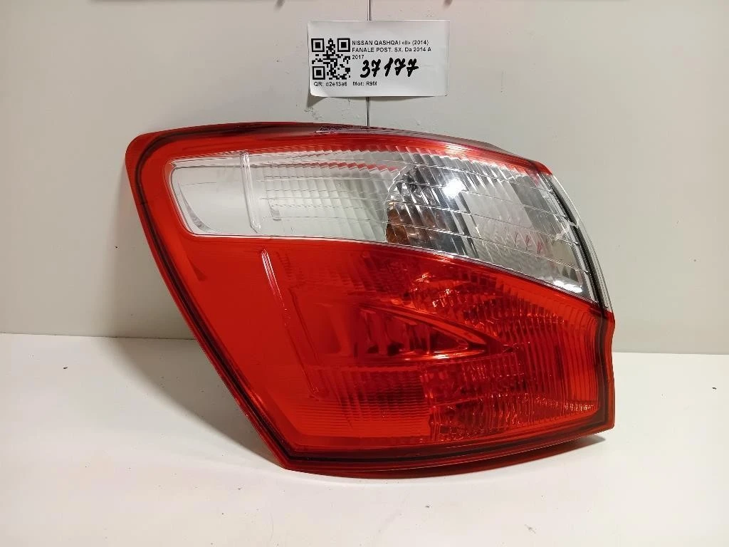 Fanale POST SX Nissan Qashqai II 2014