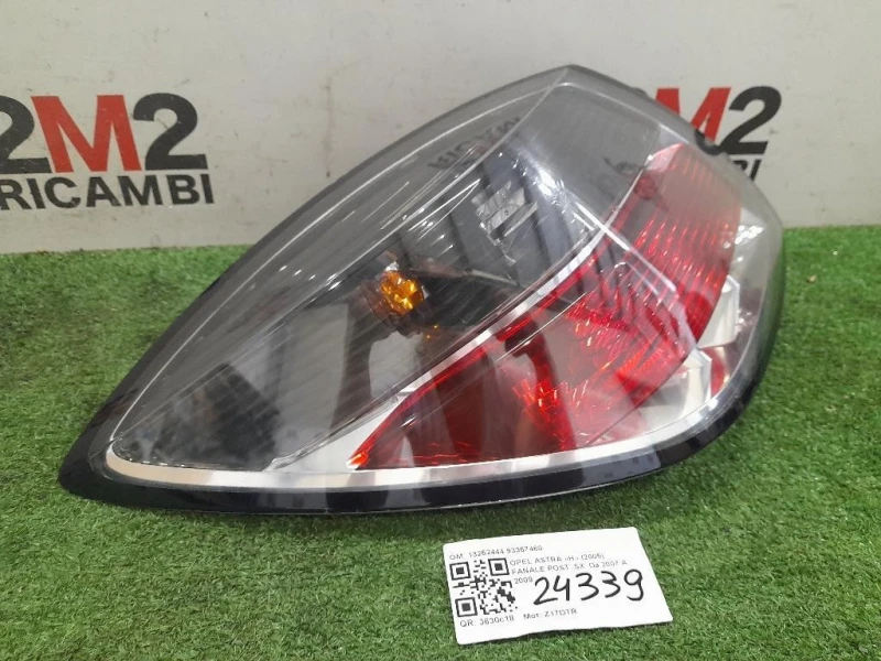 Fanale POST SX 13252443 93357459 Opel Astra H 2005