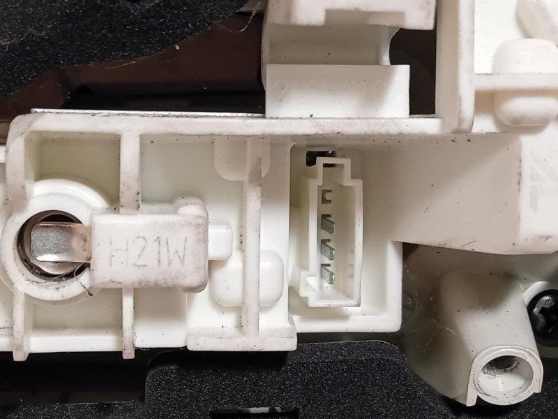 Fanale POST SX 13358077 Opel Astra J 2012