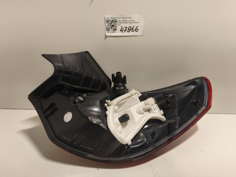 Fanale POST SX 1090098 FARO FANALE POST Opel Astra J 2012