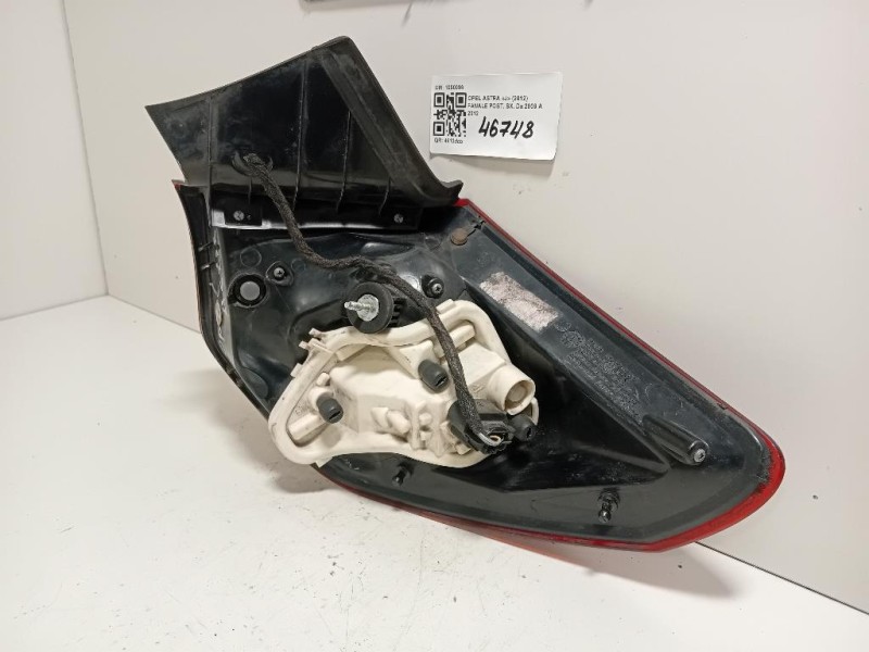 Fanale POST SX 1090098 FARO FANALE POST Opel Astra J 2012