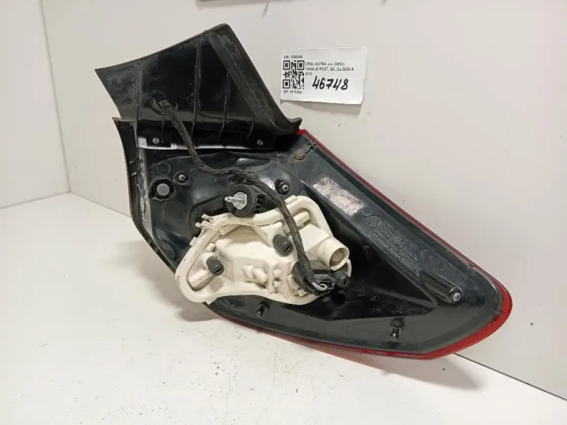 Fanale POST SX 1090098 FARO FANALE POST Opel Astra J 2012