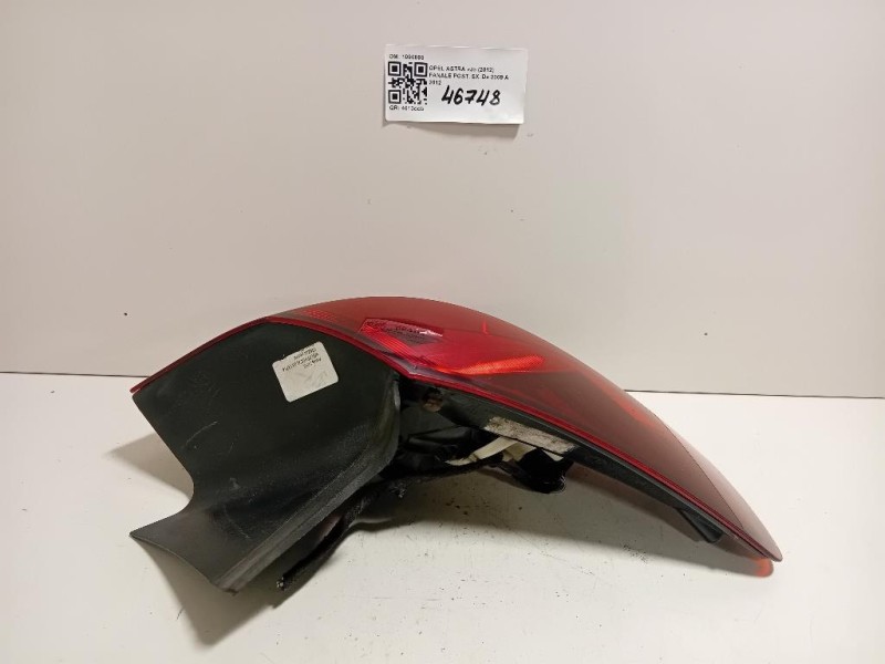 Fanale POST SX 1090098 FARO FANALE POST Opel Astra J 2012