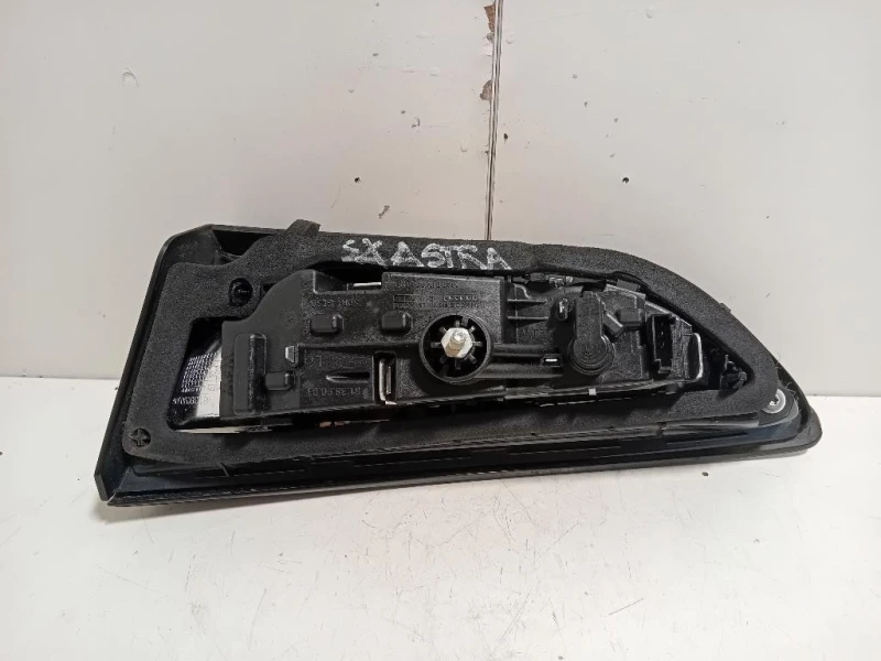 Fanale POST SX 39032992 Opel Astra K 2016