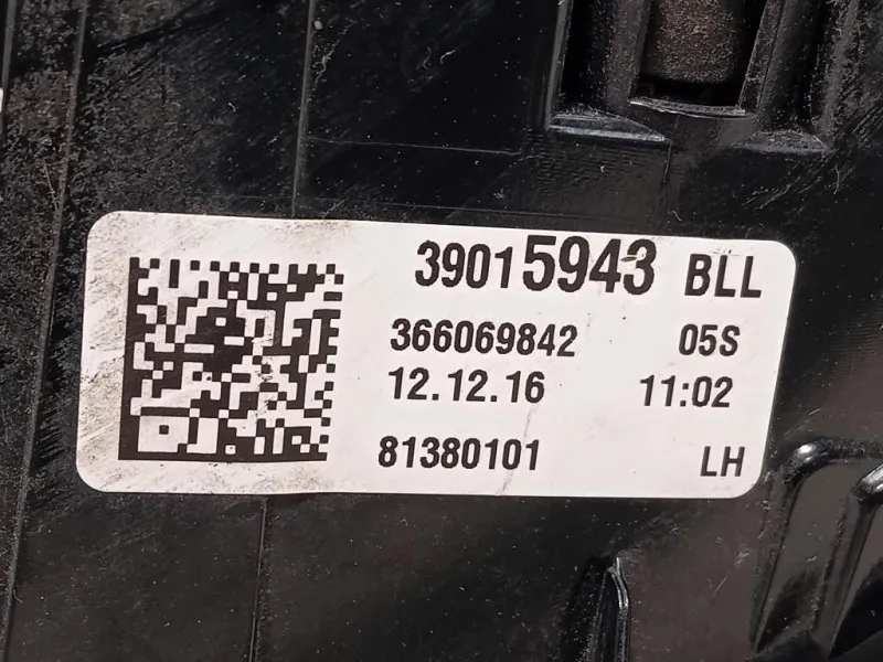 Fanale POST SX 39015943 Opel Astra K 2016