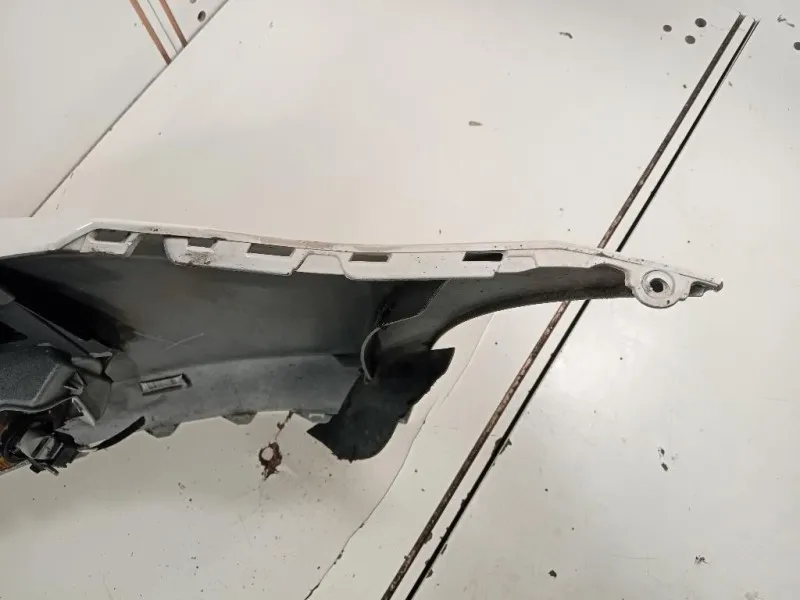 Paraurti ANT 5K0807221 Volkswagen GOLF VI 2009