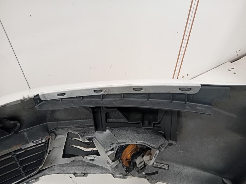 Paraurti ANT 5K0807221 Volkswagen GOLF VI 2009