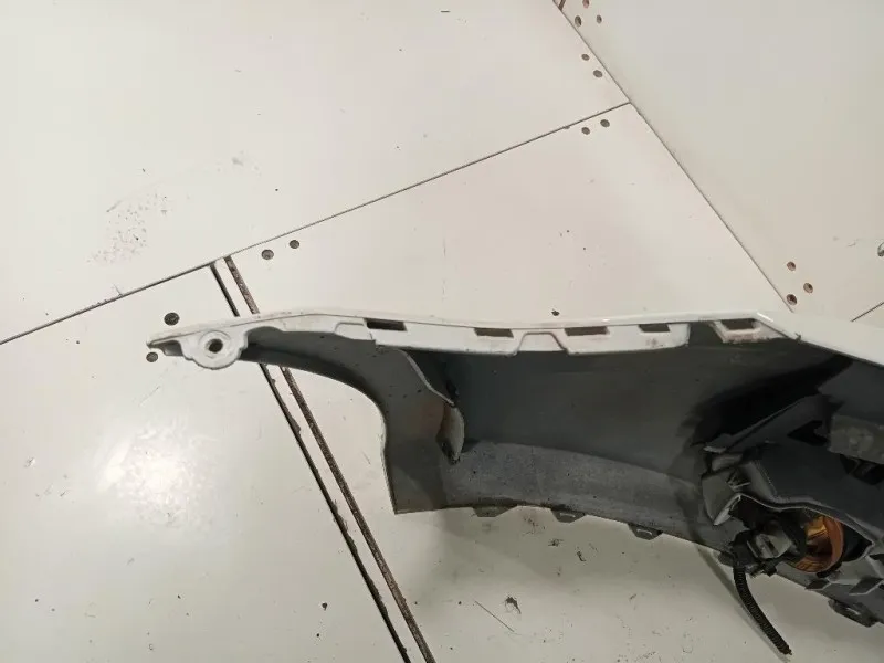 Paraurti ANT 5K0807221 Volkswagen GOLF VI 2009