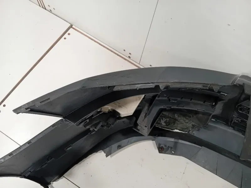 Paraurti ANT 3C0 807 221 Volkswagen Passat VI 2011