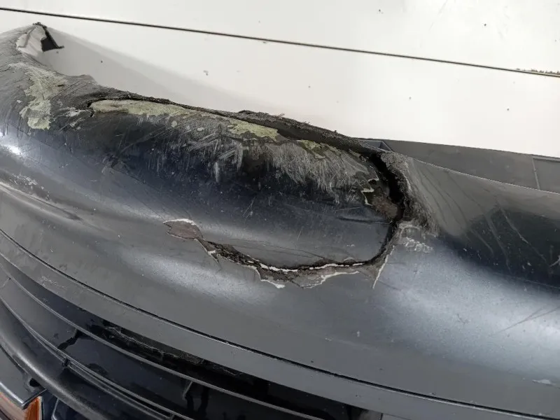 Paraurti ANT 3C0 807 221 Volkswagen Passat VI 2011