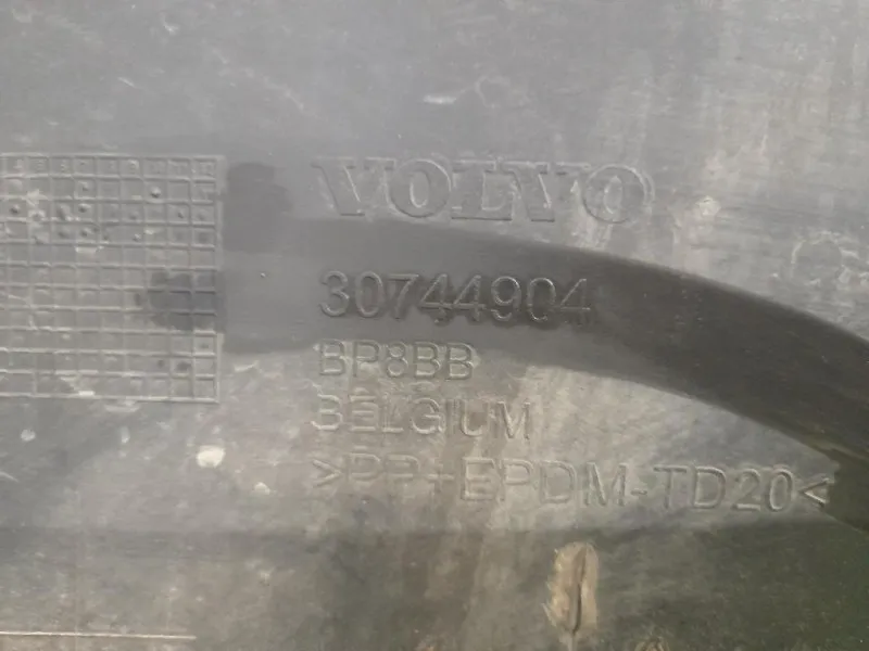 Paraurti ANT SENZA ACCESSORI 30744904 Volvo S40 II 2004