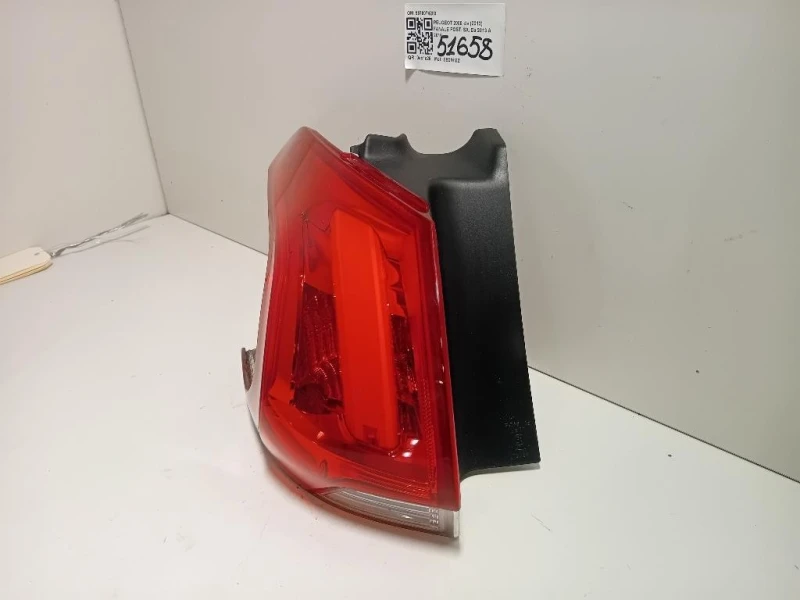 Fanale POST SX 9678074280 Peugeot 2008 I 2013