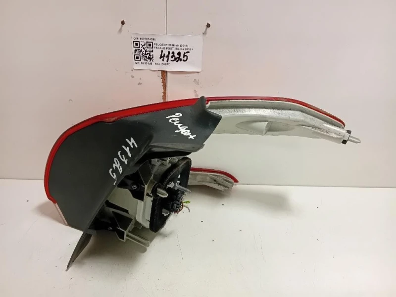 Fanale POST SX 9678074280 Peugeot 2008 I 2016