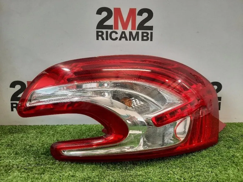 Fanale POST SX 9672628280 SX Peugeot 208 I 2012