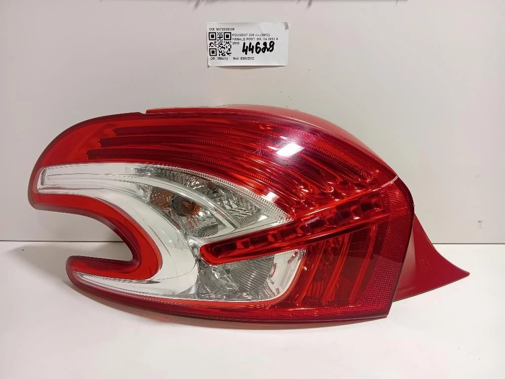 Fanale POST SX 9672628380 Peugeot 208 I 2012