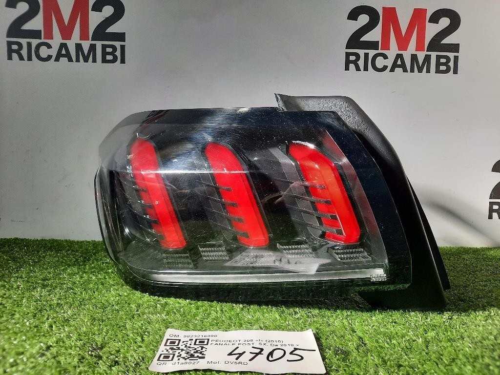 Fanale POST SX 9823216880 Peugeot 208 I 2015